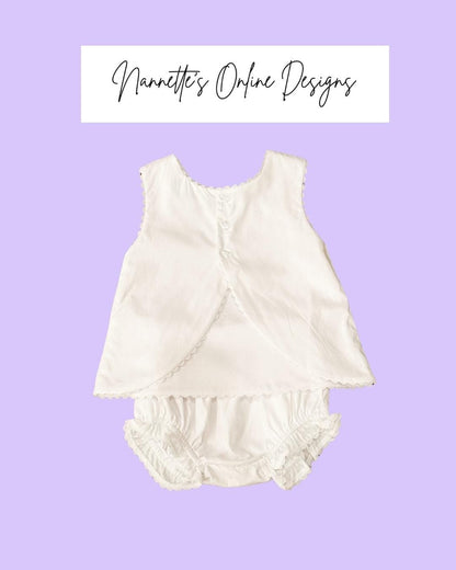 Personalized Embroidered Pink Trimmed White Cotton Diaper Set